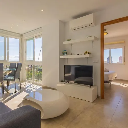 Amazing Views 2br Flat - Pool - Parking Apartment *