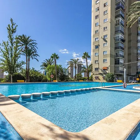 Amazing Views 2br Flat - Pool - Parking *